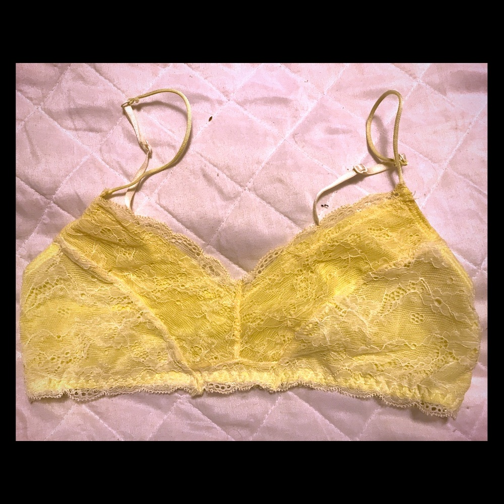 Urban Outfitters Honeydew bralette, medium